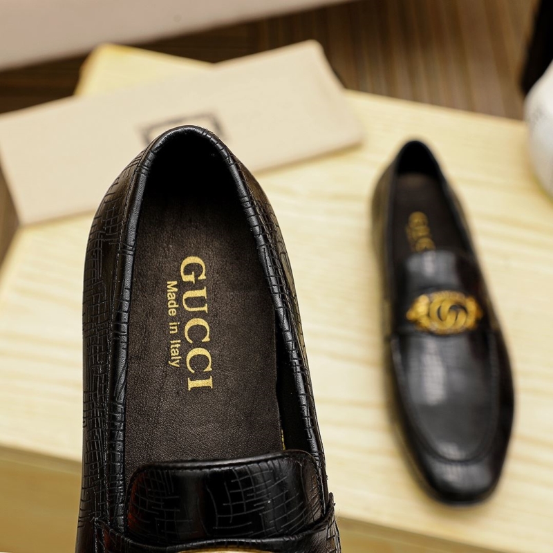 Gucci Leather Shoes